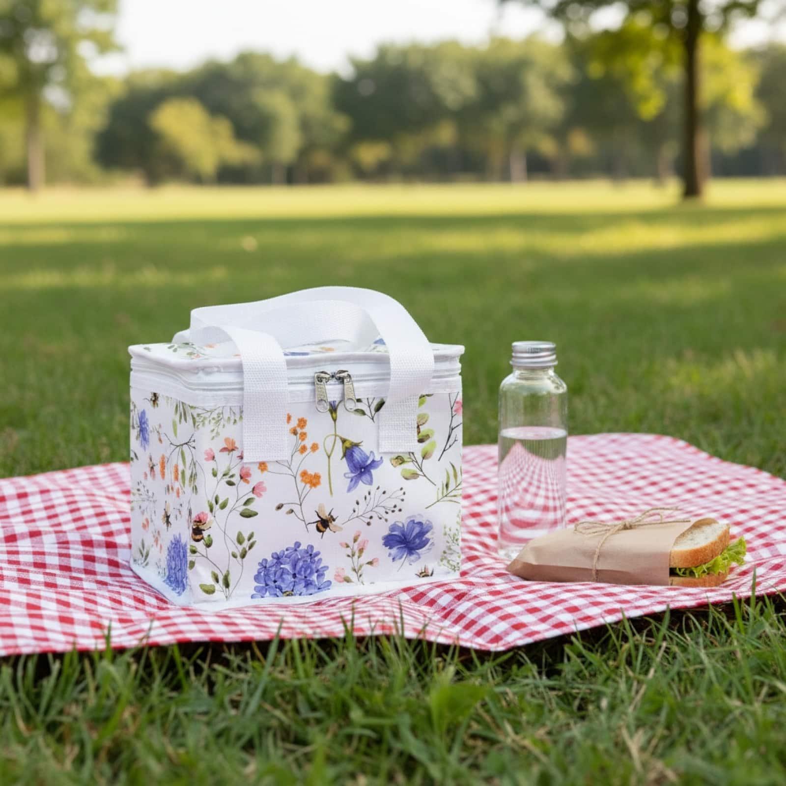 Nectar Meadows Lunch Bag - Image 8